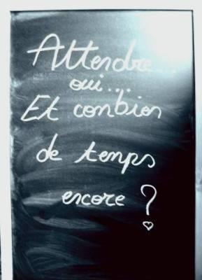 Attendre ....